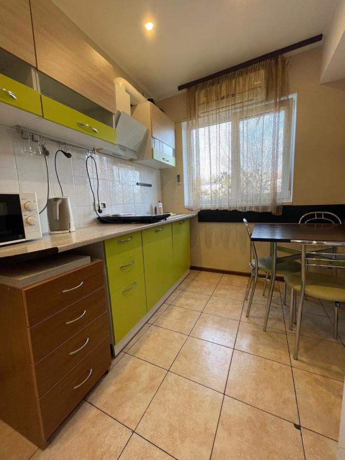 Apartments With Kitchen And Garden Kiew Exterior foto